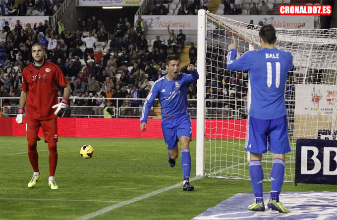 Cristiano Ronaldo y Gareth Bale contra el Rayo Vallecano