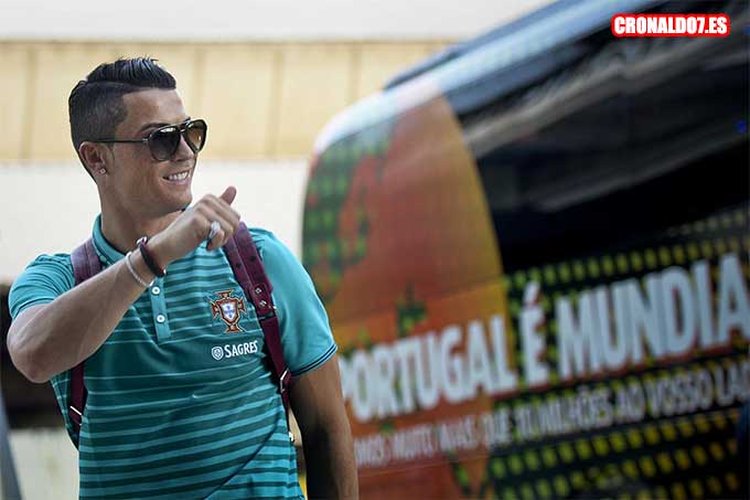 Cristiano Ronaldo, en el aeropuerto de Portugal
