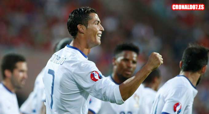 Cristiano Ronaldo golea a Armenia
