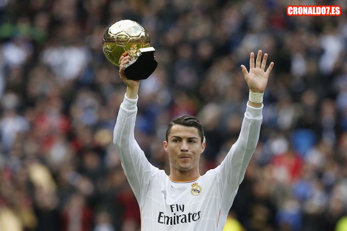 Cristiano Ronaldo y el Balón de Oro en el Santiago Bernabéu