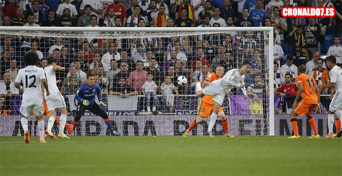 El gol de espuela de Cristiano Ronaldo