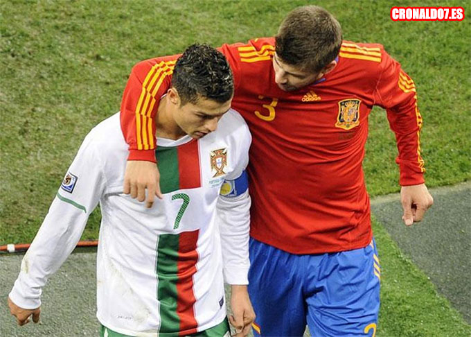 Cristiano Ronaldo y Gerard Piqué