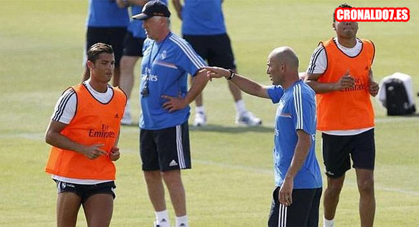 Cristiano Ronaldo con Zinedine Zidane