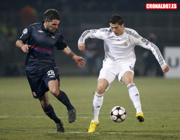 Cristiano Ronaldo vs Lyon