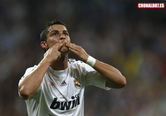 Cristiano Ronaldo feliz en el Real Madrid