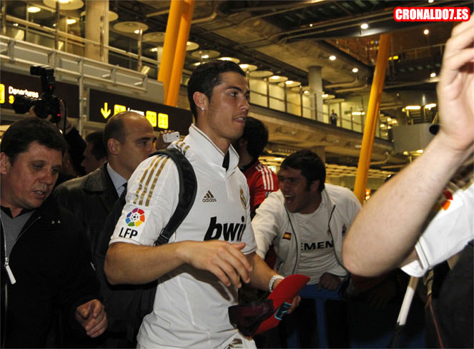 Cristiano Ronaldo llegada al aeropuerto