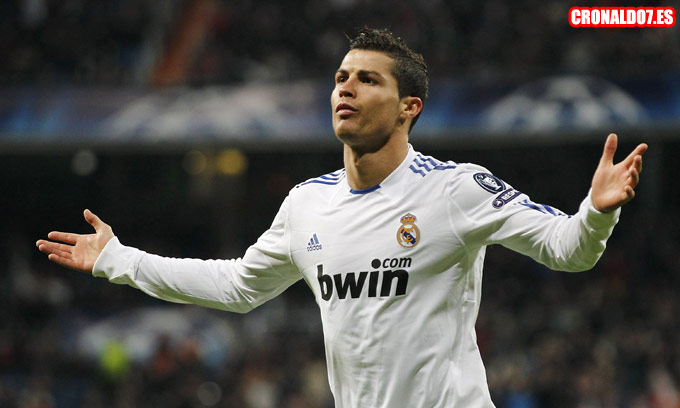Cristiano Ronaldo celebrando su récord