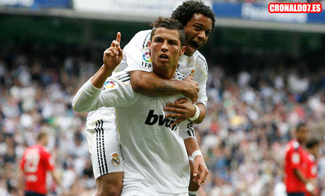 Cristiano Ronaldo celebrando el gol al Osasuna