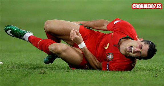 Cristiano Ronaldo lesionado de su tobillo derecho