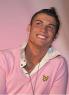 Cristiano Ronaldo con un jersey rosa