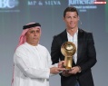 Cristiano Ronaldo con premio Globe Soccer en Dubai