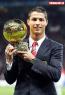 Cristiano Ronaldo recibiendo el Balón de Oro